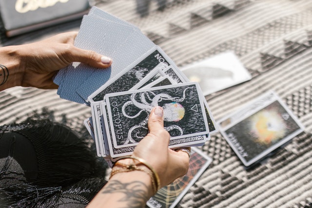 Know Your Tarot Better